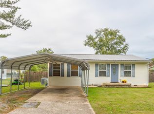 136 Meadowview Ln, Soddy Daisy, TN 37379