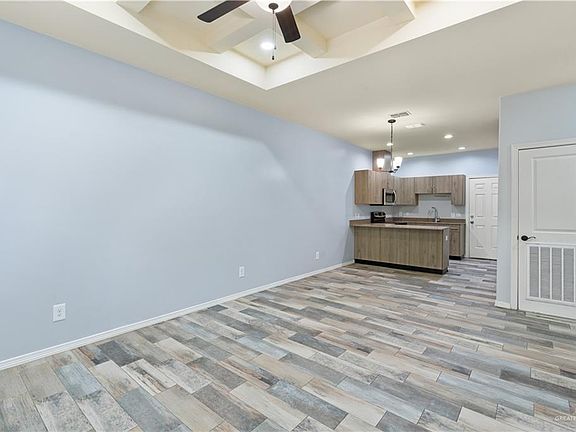 2nd image of 419 Teague Ave APT 3