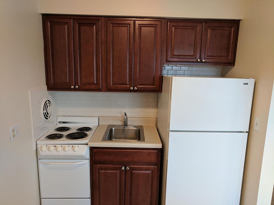 2nd image of 401 Passaic St APT 15