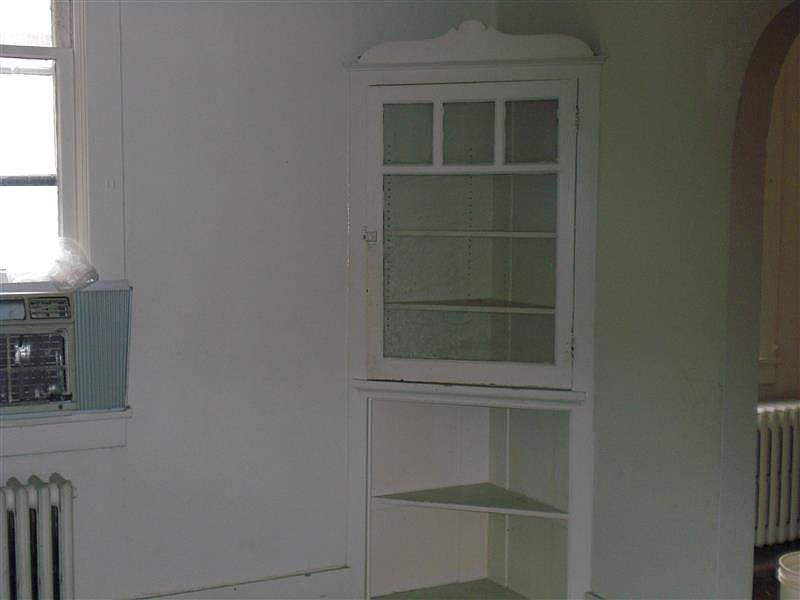 2nd image of 1609 Library St APT 2
