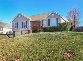 3803 SW Lido Dr, Lees Summit, MO 64082