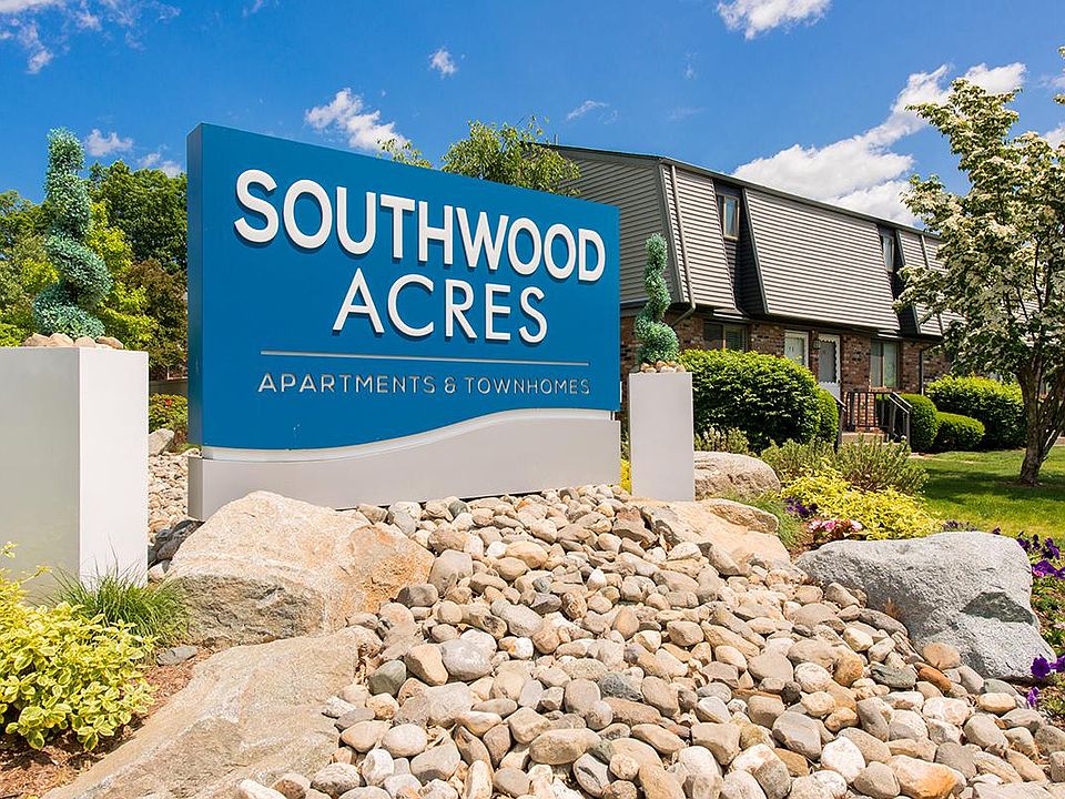 Welcome home to Southwood Acres apartments and townhomes.