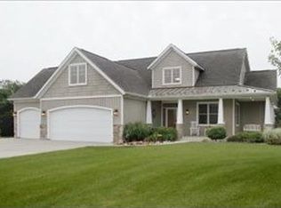 25127 Silver Oaks Blvd, Mattawan, MI 49071