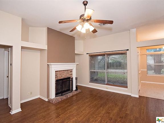 5th image of 2409 Stratford Dr