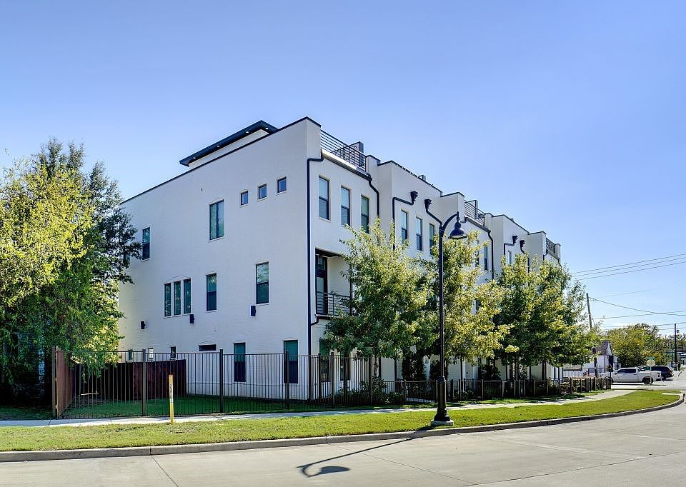 1st image of 98 Kaufman St