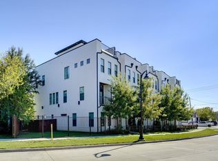 98 Kaufman St, Waxahachie, TX 75165