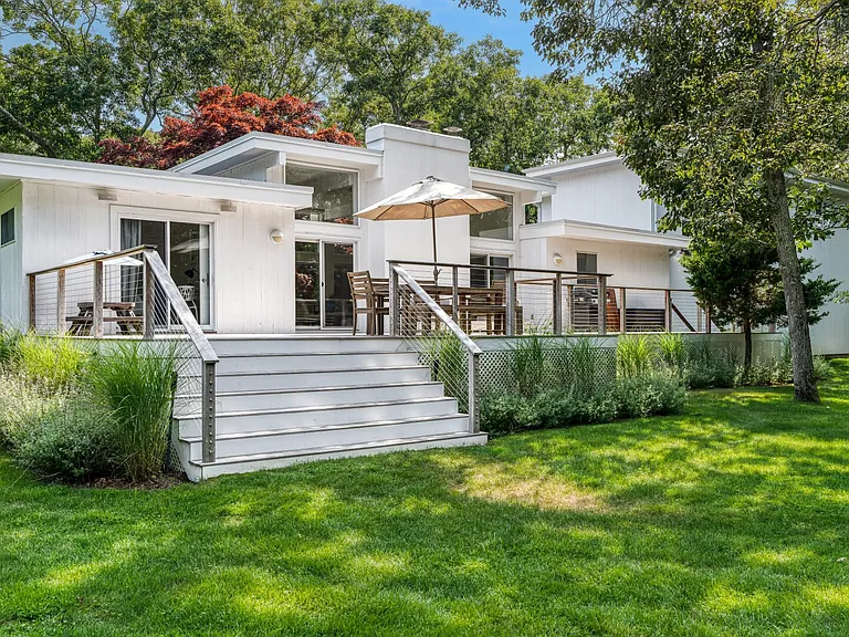 10 Bailow Ln — Photo 6