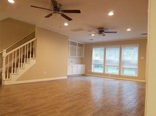 17811 Smooth Rock Falls Dr, Spring, TX 77379