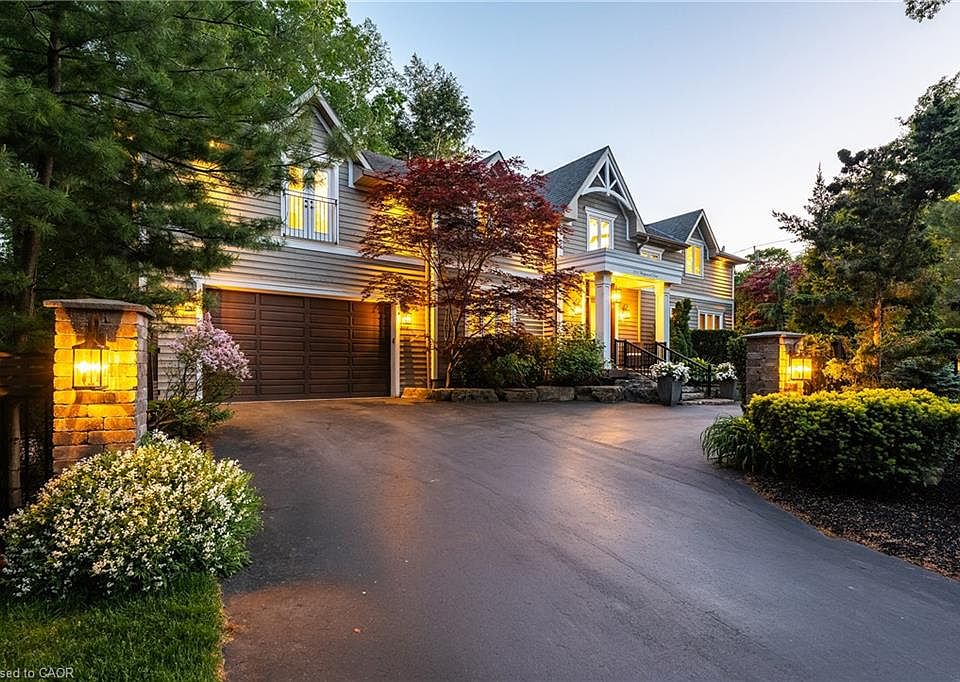 1st image of 376 Wedgewood Dr