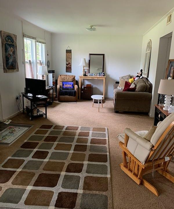 2nd image of 3520 Harvard Rd #1