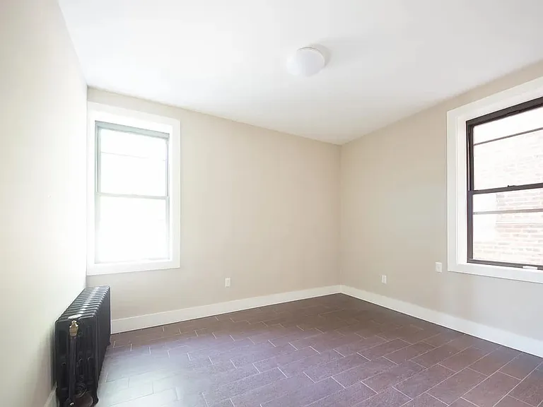 213 Wainwright St #303A — Photo 4