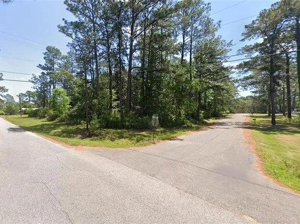 1706 Collier Ave #4/13, Bay Minette, AL 36507