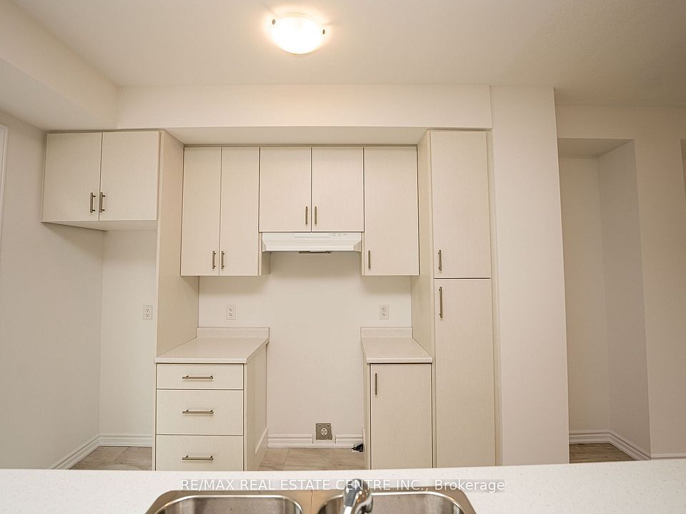 18 Church St Halton Hills ON Zillow Apartments for Rent in Halton Hills