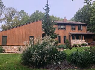 588 Linton Hill Rd, Newtown, PA 18940