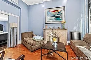 220 East 116th Street — Photo 4