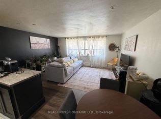 50 Benson Ave #105, Richmond Hill, ON L4C4E6