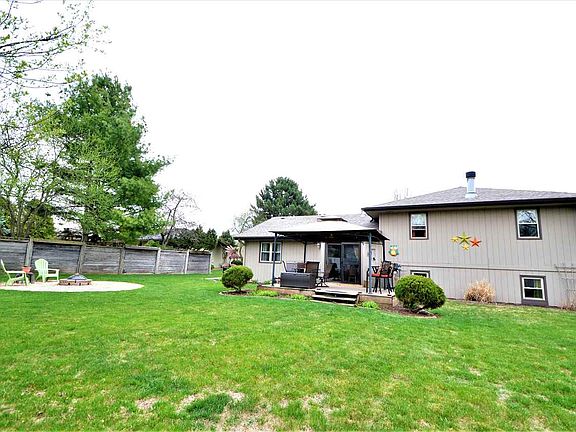 5th image of 4970 Minns Dr