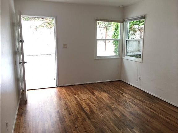 4th image of 4189 50th St
