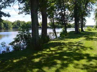 1467 W River Rd, Gansevoort, NY 12831