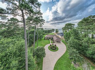 13928 Longwood Dr, Willis, TX 77318