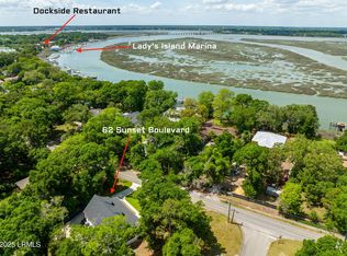 62 Sunset Blvd, Beaufort, SC 29907