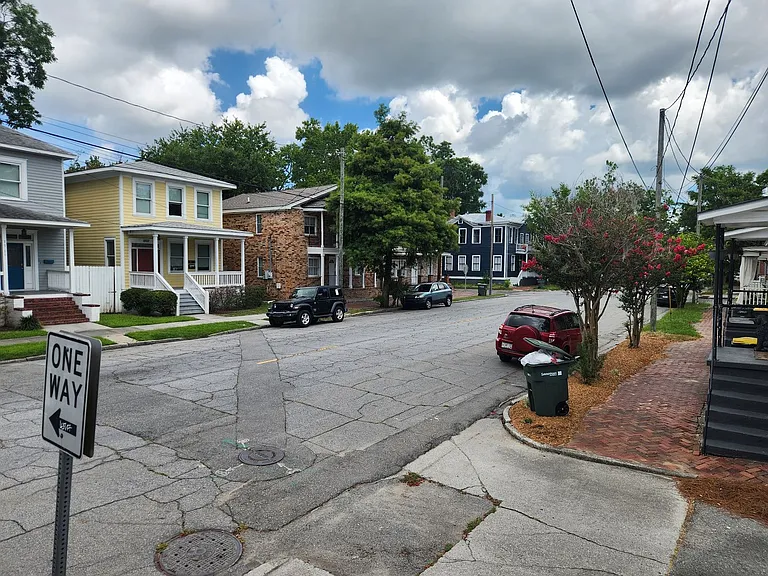 1512 Barnard St — Photo 18