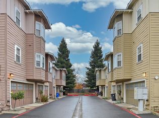 144 Valley Oak Dr, Napa, CA 94558