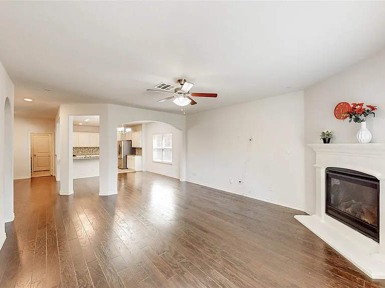 10109 Puma Pl — Photo 9