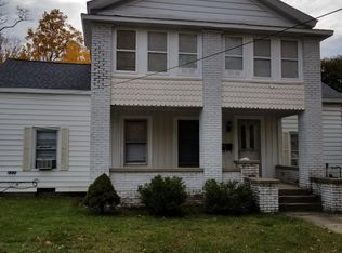 724 Oak St APT 3, Niles, MI 49120
