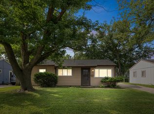 1156 45th Ave, East Moline, IL 61244