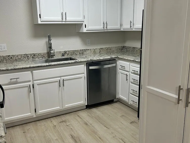 4565 Waterville Dr — Photo 5