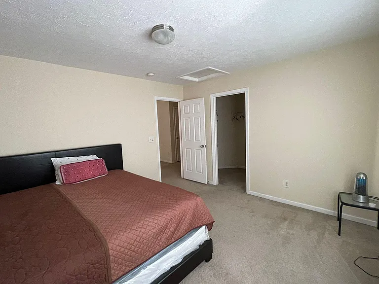 1444 W Running Brook Rd — Photo 19