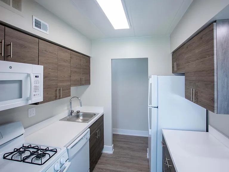 Lions Gate Apartments — Photo 7