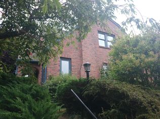 4516 SW Holgate St, Seattle, WA 98116