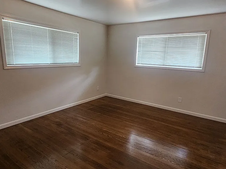 6955 S Land Park 1301 58th Ave — Photo 9