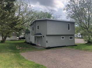 916 Park Ave, Cloquet, MN 55720