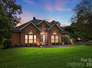 1304 Presson Farm Ln, Monroe, NC 28110