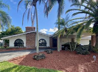 9780 SW 145th St, Miami, FL 33176