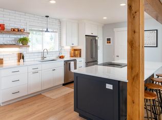 61400 Blakely Rd, Bend, OR 97702