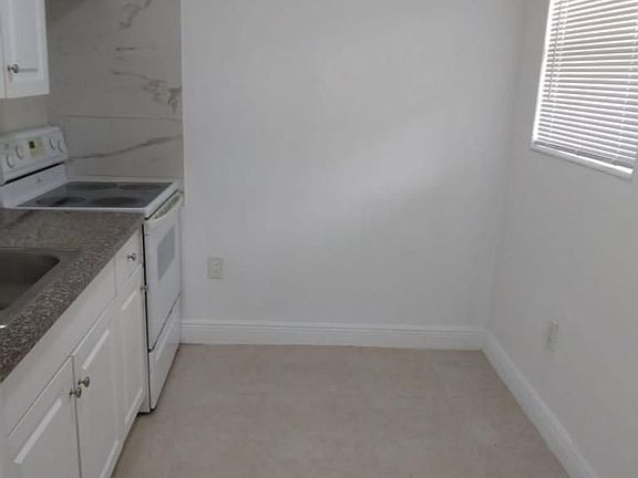 5th image of 1646 NW 2nd St APT 1