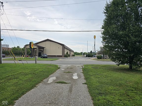 2nd image of 13 W Rampart St