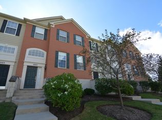 1005 Alberta Rd, Elgin, IL 60124