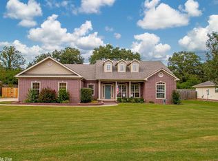 1601 Oak Shadows Dr, Sherwood, AR 72120