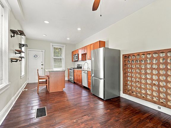 3rd image of 1519 N 30th St