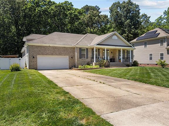 2nd image of 2718 Gum Rd