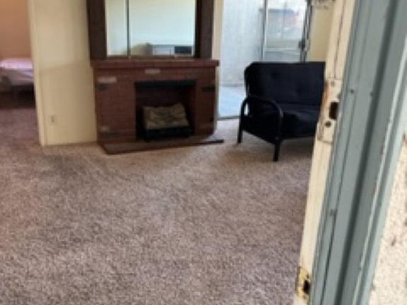 4th image of 21800 Schoenborn St Unit 168
