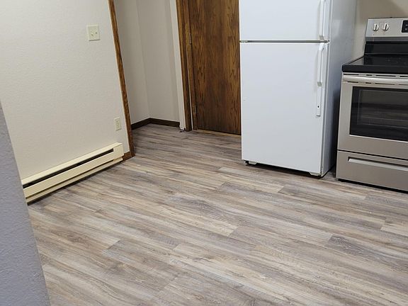 5th image of 2020 8th Ave NW APT 4