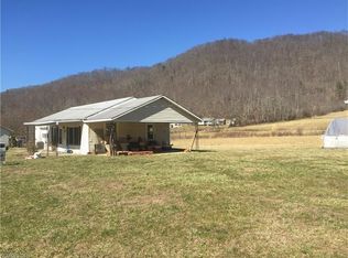 402 N Fork Rd, Barnardsville, NC 28709