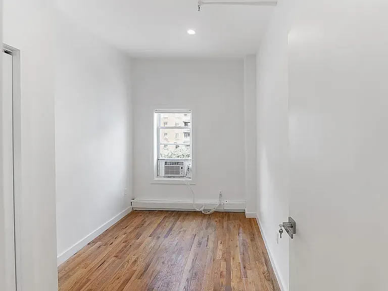 81 Avenue A #3 — Photo 14