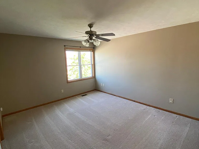3511 McLaughlin Dr — Photo 19